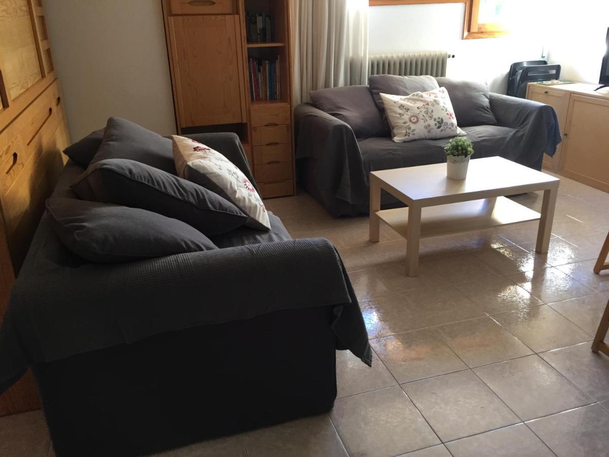 Atico en Biescas con Piscina, Tenis y Barbacoa Exterior foto