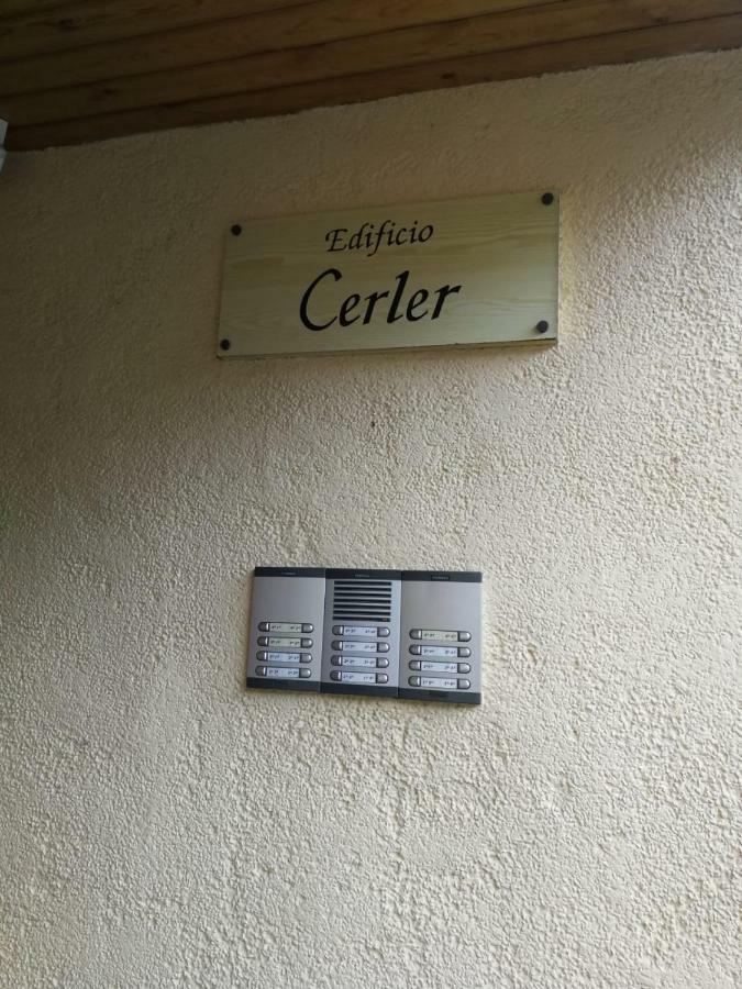 Atico en Biescas con Piscina, Tenis y Barbacoa Exterior foto